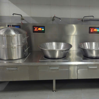 Bếp Công Nghiệp Chuẩn Quốc Tế Tại TP. HCM: Kinh Nghiệm và Giải Pháp Từ Vũ Phát
